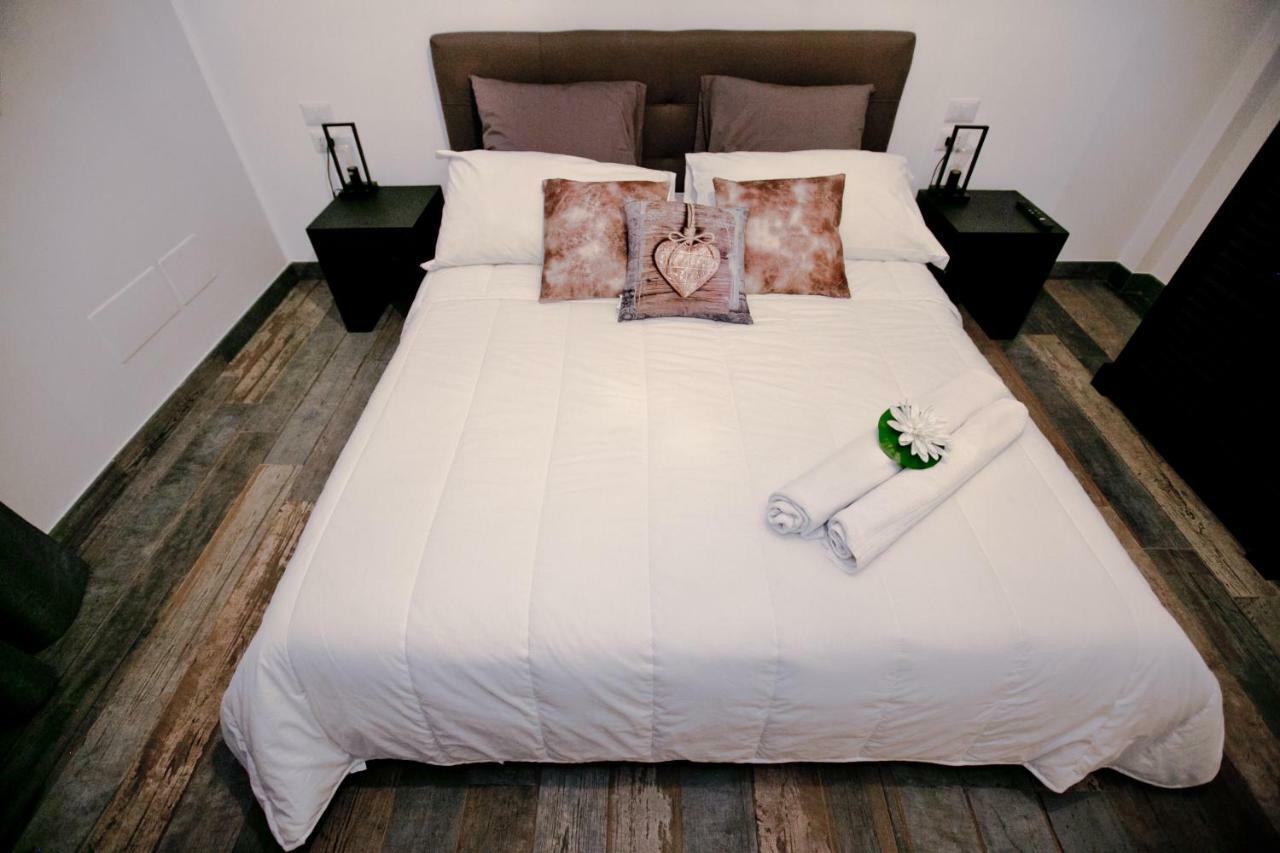 La Terrazza Di Giulia Hotel Lido di Ostia Ngoại thất bức ảnh
